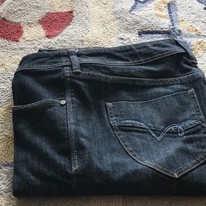Women’s Tommy Bahama Jeans